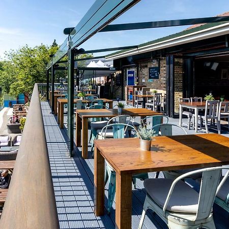 Grand Junction Arms Hotel London Ngoại thất bức ảnh